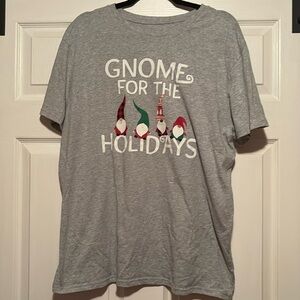 Wondershop sleepwear tshirt XL
“gnome for the holidays”
